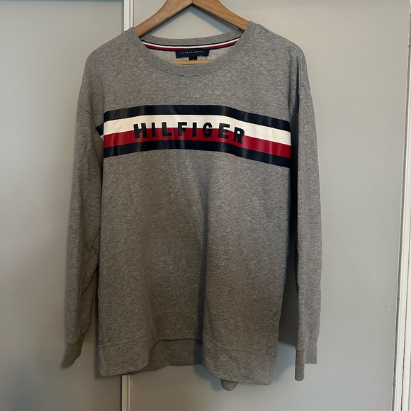 Tommy Hilfiger Men's Long Sleeve Crewneck *MEDIUM* - Picture 1 of 3